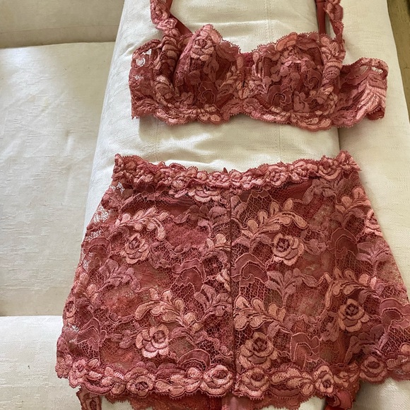 LaPerla Lingerie Lace Set NWOT size 34B panties size 1-32 rust lace beautiful - Picture 2 of 7